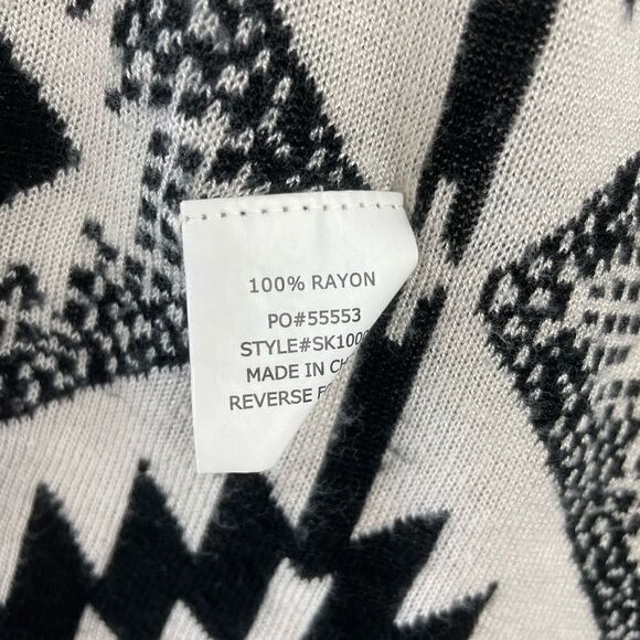 Timing Cardigan Sweater Size M EUC - Picture 6 of 6